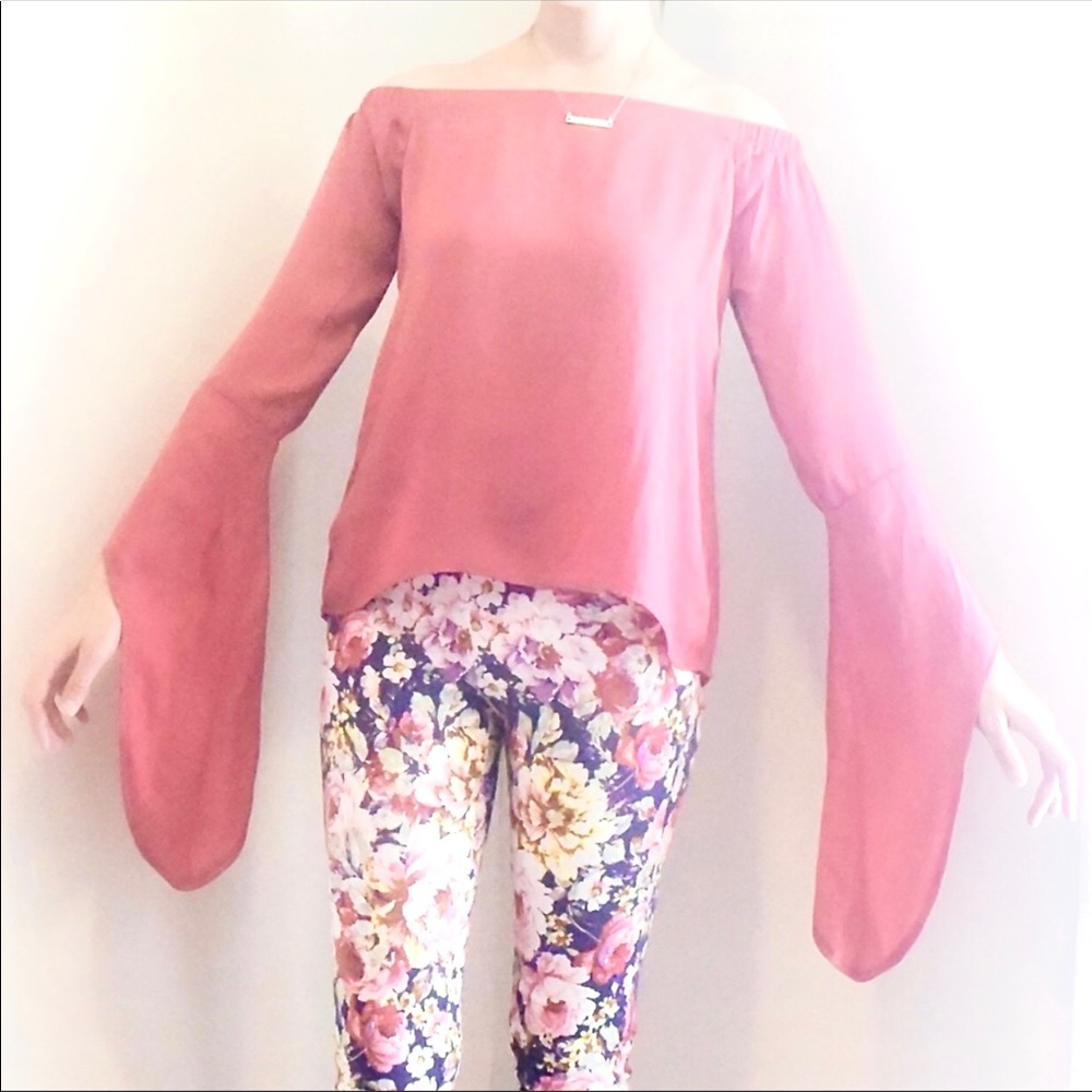 dRA Los Angeles Anthropologie bell sleeve blouse